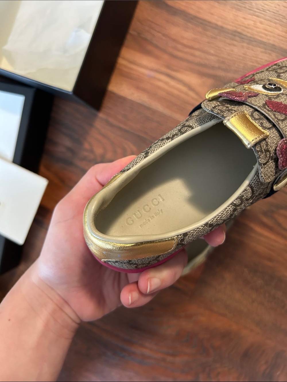 Gucci Kids Giraffe Slip-On Sneakers – Size 32 (US Kids 2–2.5) - Picture 10 of 16